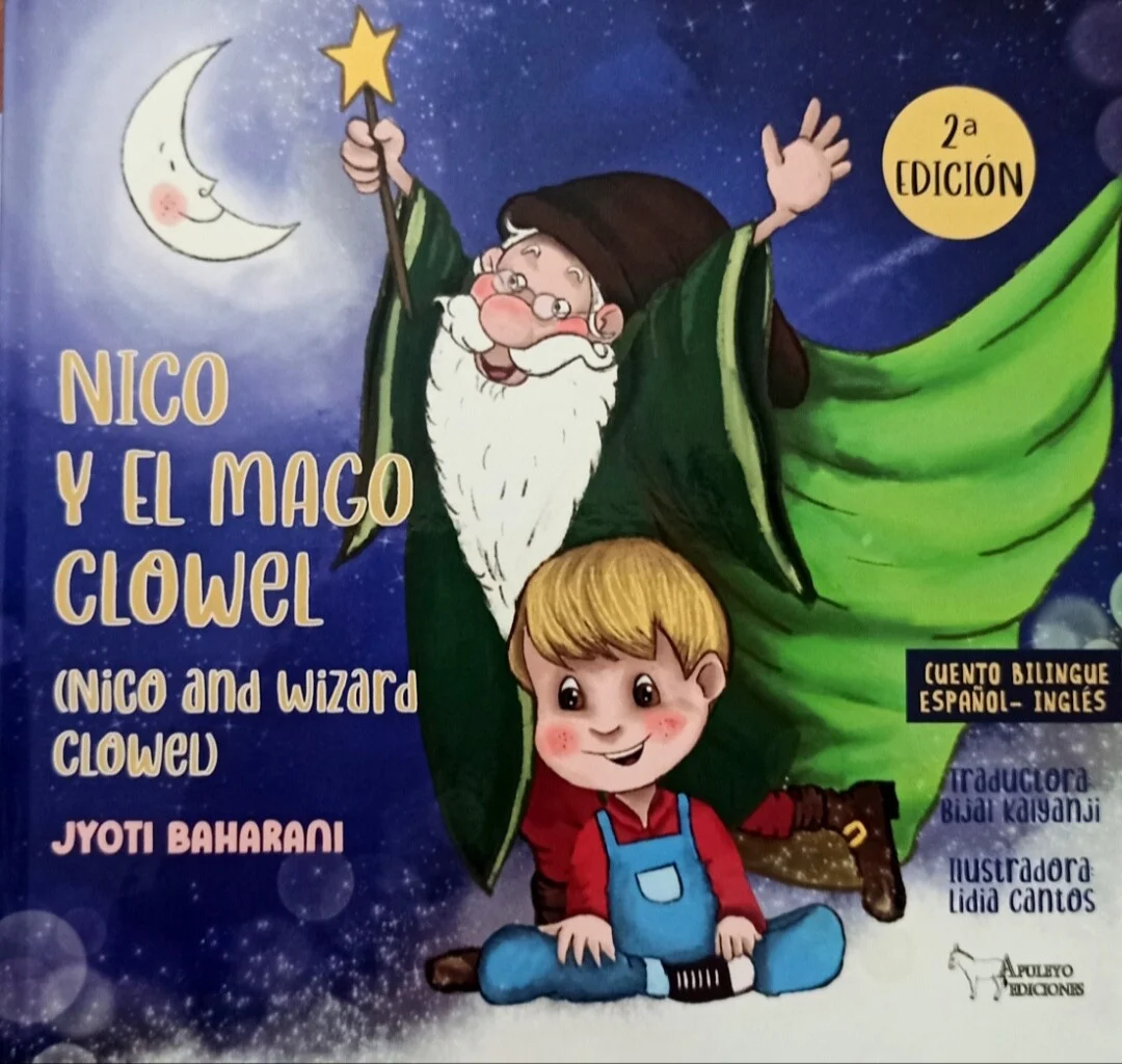 Portada del libro "Nico y el mago Clowel", una obra bilingüe en español e inglés escrita por Jyoti Baharani. La imagen muestra a un niño rubio sentado junto a un mago de barba blanca, ambos rodeados de un fondo estrellado y una luna. Ideal para fomentar la lectura en niños.
